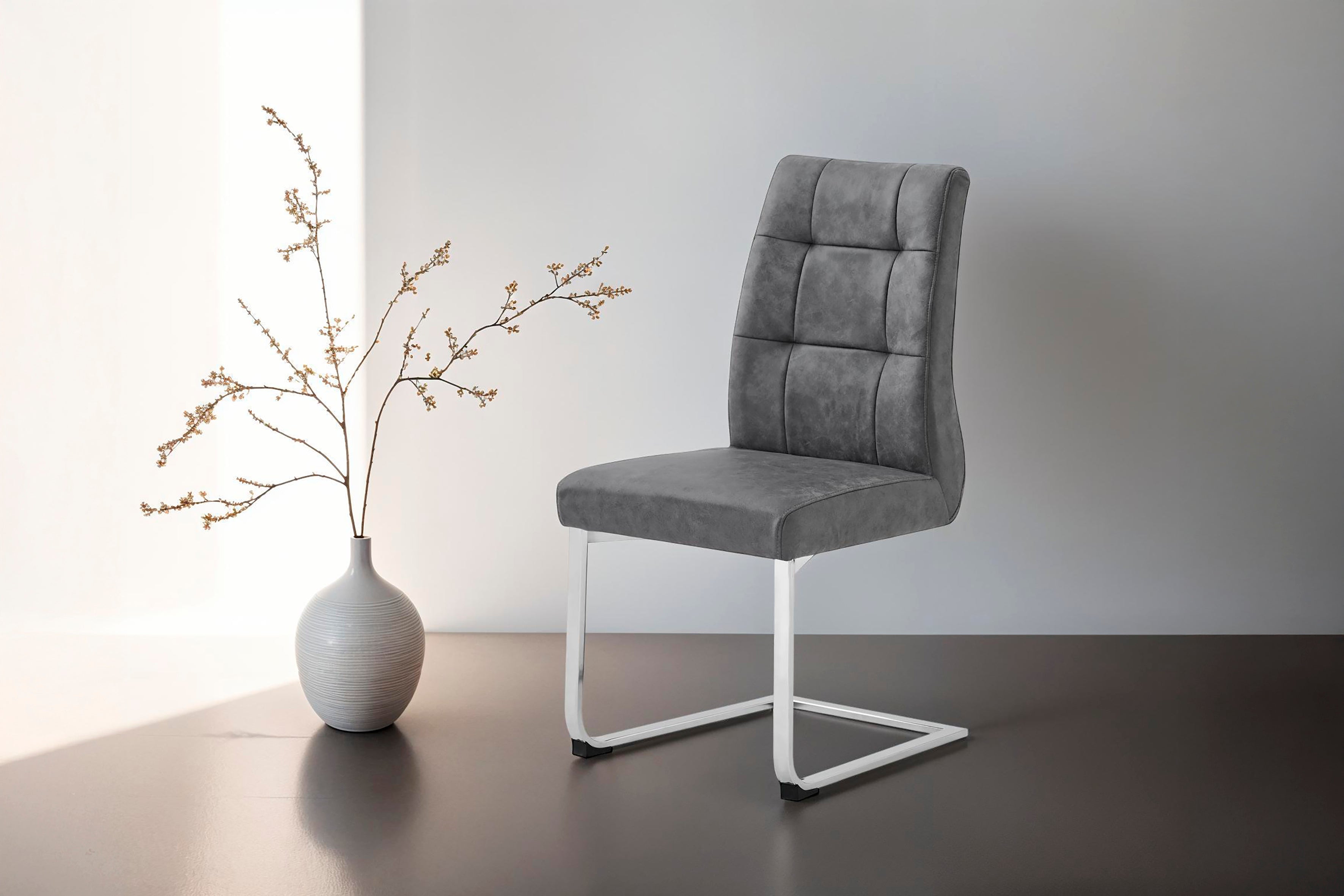 2er Set Schwingstuhl MARLEN XXL / Vintage-Stoff anthrazit, Vintage-Stoff braun Gestell verchromt oder Webstoff dunkelgrau Gestell schwarz / Küchenstühle / Esszimmerstühle / Polsterstuhl / Stühle / B 47, H 96, T 62 cm