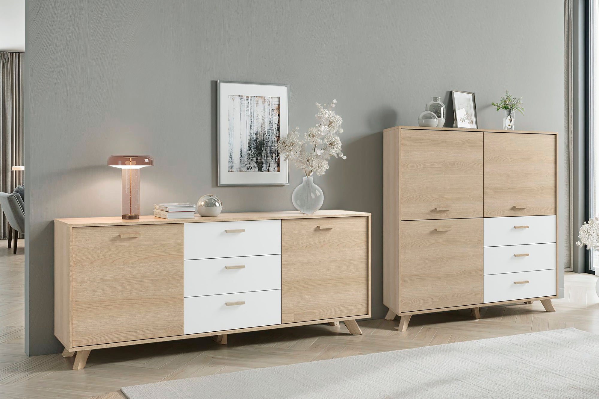 Highboard BASTIAN / Eiche bianco, weiß / Griffe und Füße Massivholz Eiche / 3 Türen, 3 Schubladen / viel Stauraum / Kommode / Schrank / Maße: B 120, H 131, T 36,5 cm
