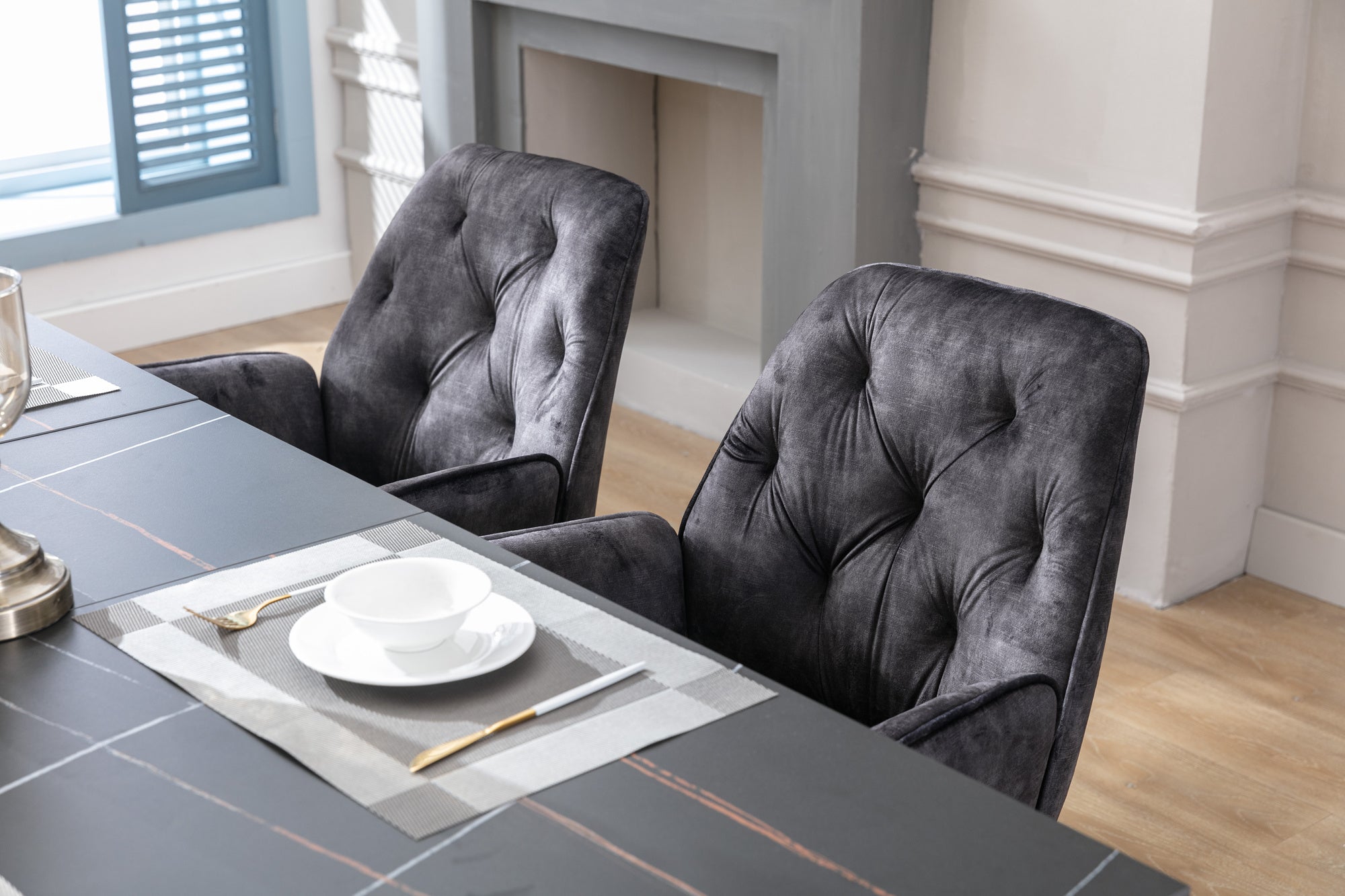 Esszimmerstuhl 2er Set SARINA/ Vintage-Samt anthrazit oder beige / Gestell Metall schwarz / Sitzschale 360° drehbar / Küchenstuhl / Armlehnstuhl / B 59,5, H 89, T 62 cm