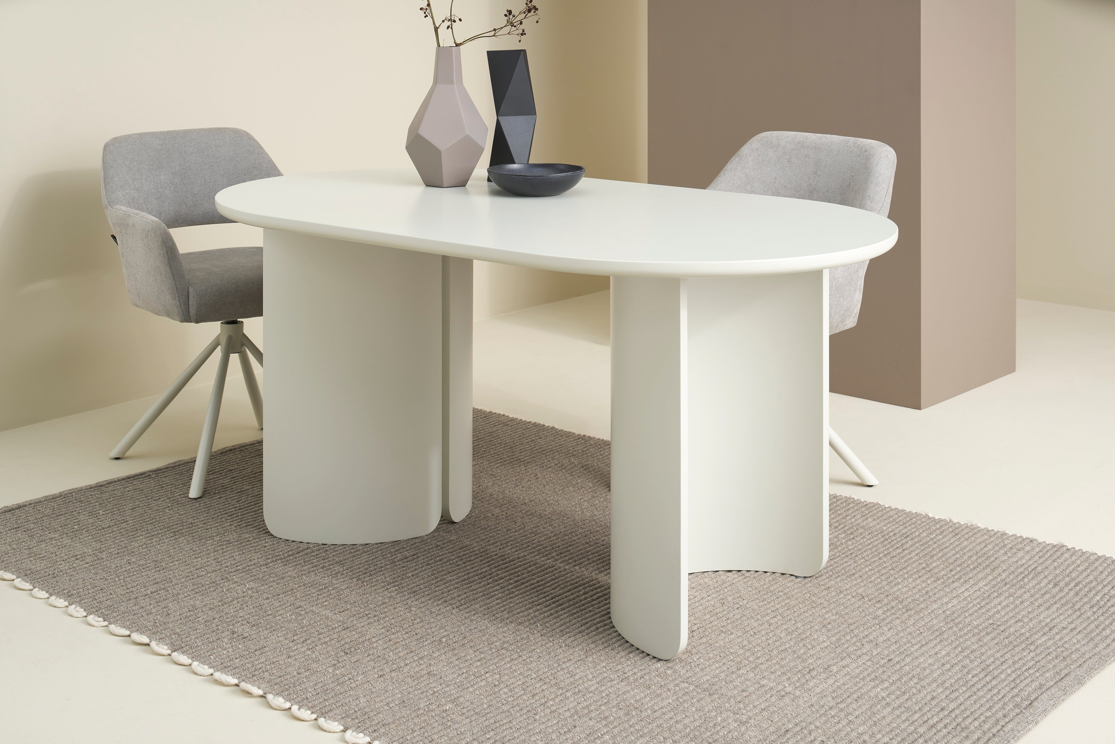 GRIMSTAD Tisch seidengrau