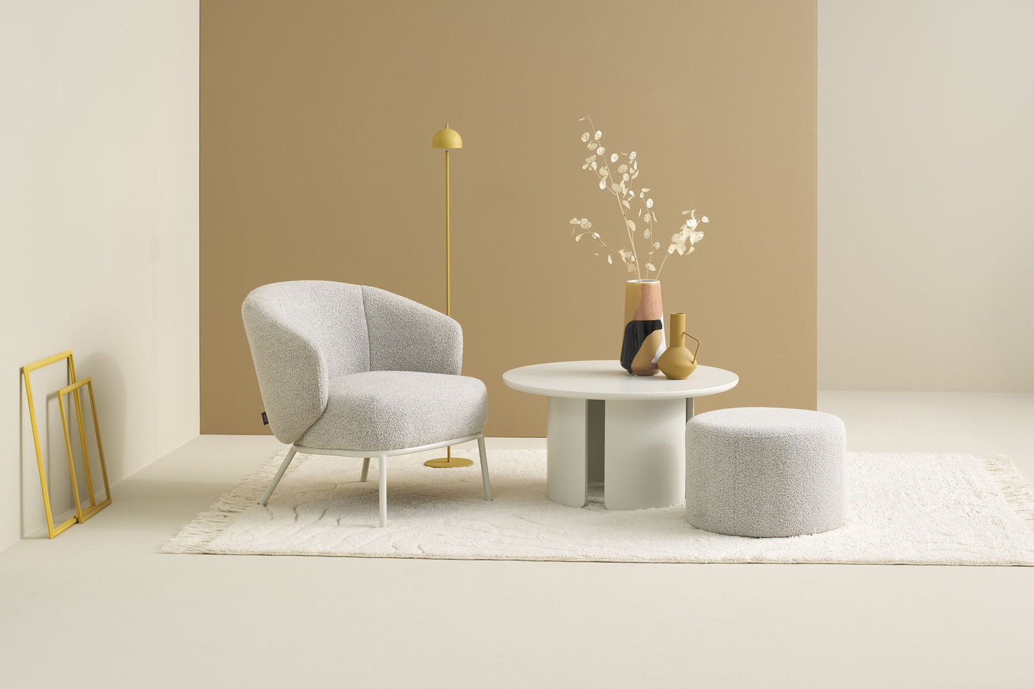 MOLDE Couchtisch seidengrau