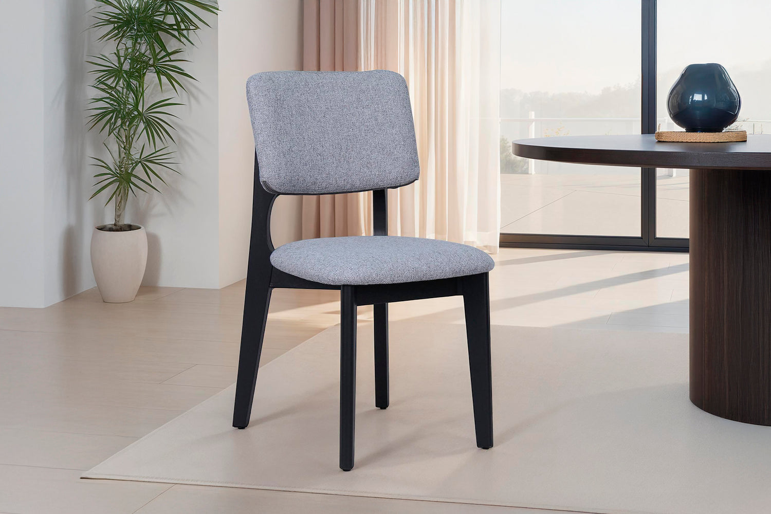 byLIVING Esszimmerstuhl 2er Set ELSA / Webstoff beige oder grau / Gestell Massivholz schwarz / B 48, H 87, T 54 cm