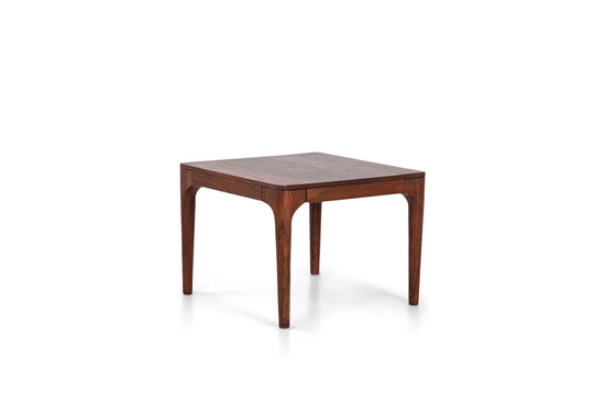 Couchtisch BOSSE / Akazie braun lackiert / natürlicher Charakter / B 60, H 45, T 60 cm oder B 115, H 45, T 60 cm